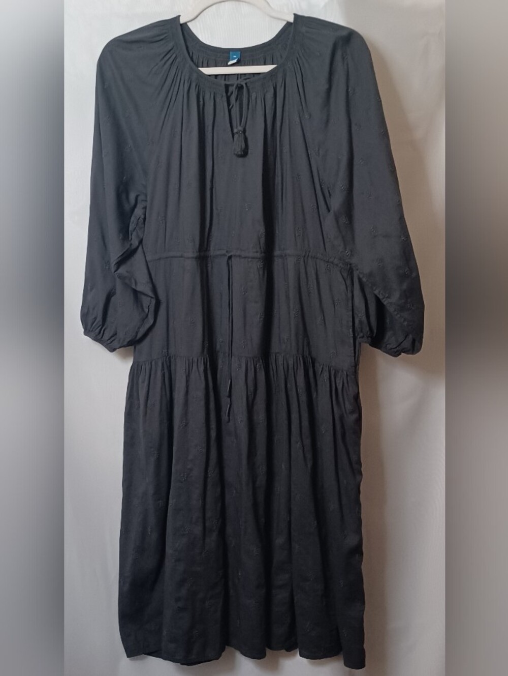 Old Navy Dark Gray Floral Embroidered Fabric Midi Dress. Size XXL. - Picture 6 of 10